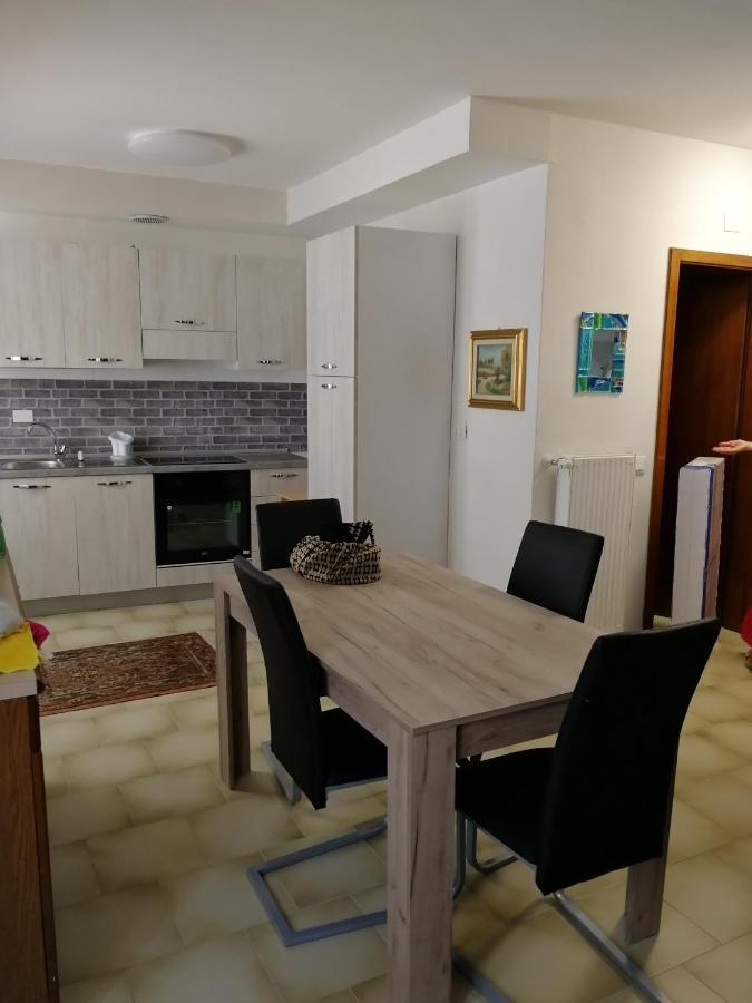 App Angela - Ponale 3 Lägenhet Riva del Garda Exteriör bild